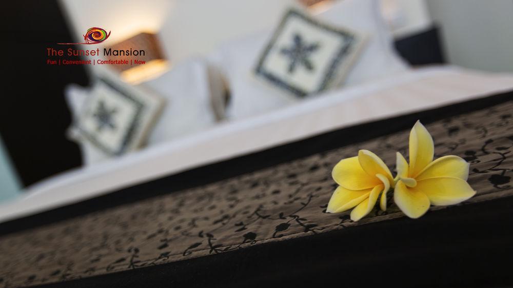 Sunset Mansion Seminyak Aparthotel Bagian luar foto